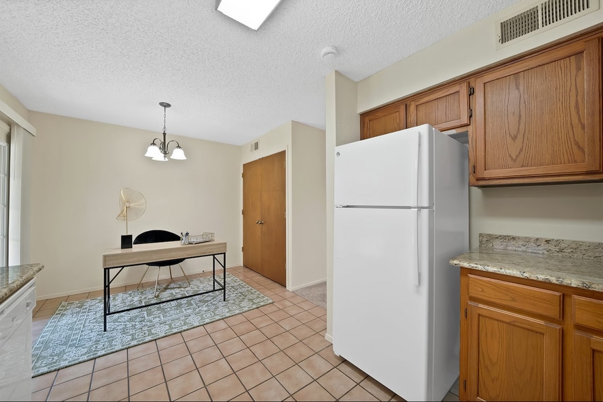More Photos Of 2415 Sanguinet St, Fort Worth Apartments For Sale