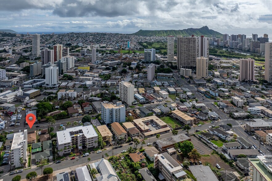 More Photos Of 906 Hausten St, Honolulu Apartments For Sale