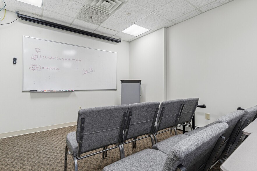 More Photos Of 1751 State Route 17A, Florida Industrial For Lease