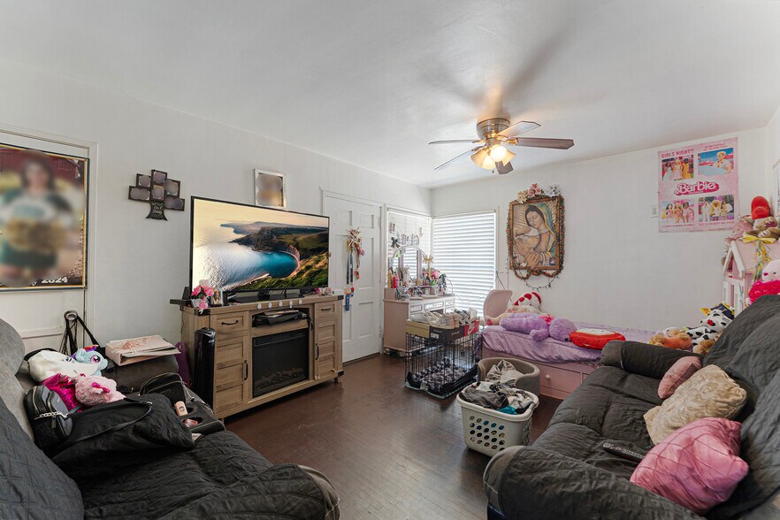 More Photos Of 3613 Via Campo, Montebello Multifamily For Sale