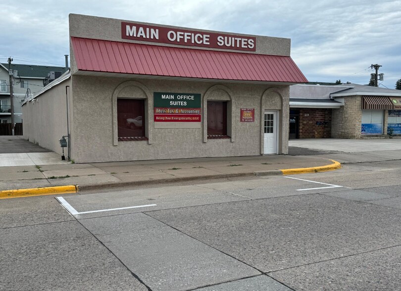 Primary Photo Of 221 S Union St, Mora Office For Sale