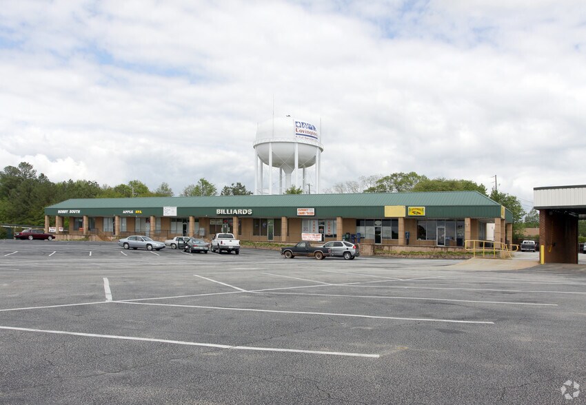 More Photos Of 6157-6267 Highway 278 NE, Covington Unknown For Lease