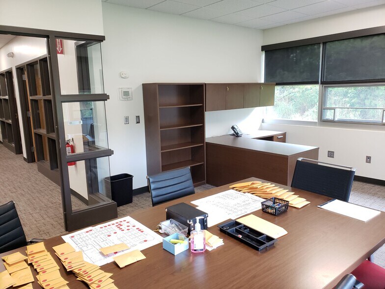 More Photos Of 220 Continuum Dr, Fletcher Research And Development For Sale