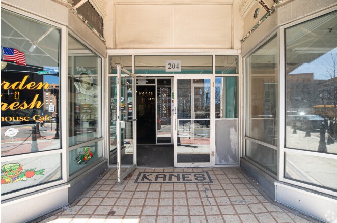 More Photos Of 204 Main St, Worcester Apartments For Lease