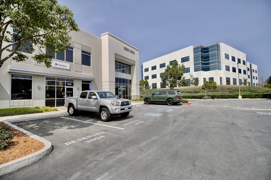 More Photos Of 3600-3608 Ocean Ranch Blvd, Oceanside Warehouse For Sale