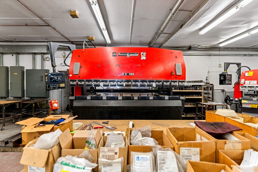 More Photos Of 205 Commercial St, Whitman Manufacturing For Sale