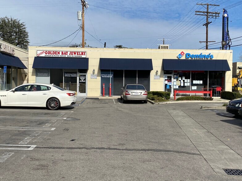 More Photos Of 12501 Burbank Blvd, Valley Village Unknown For Lease