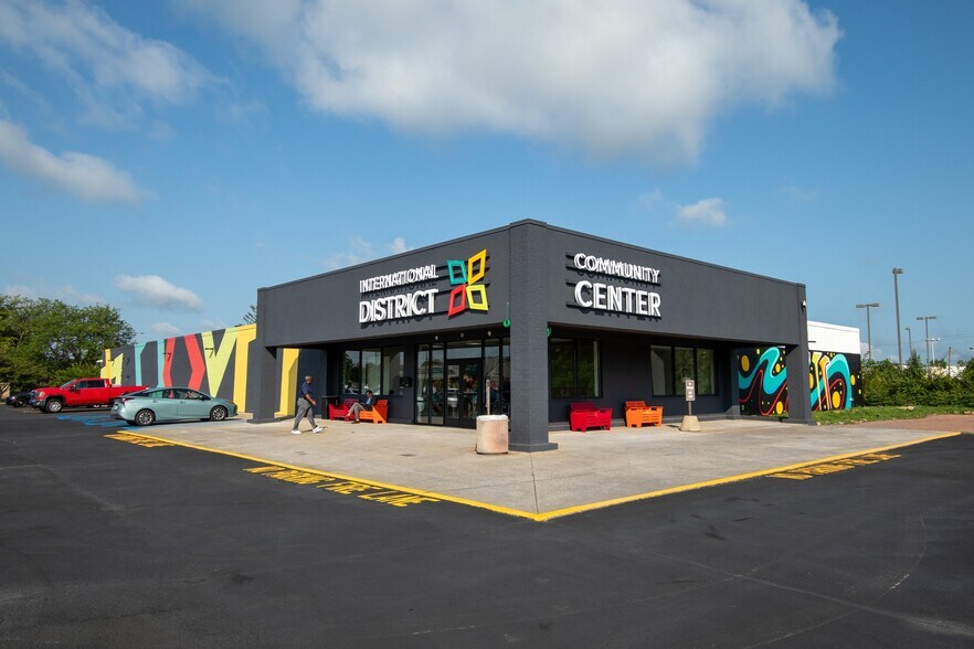 More Photos Of 3643-3749 Commercial Dr, Indianapolis Unknown For Lease