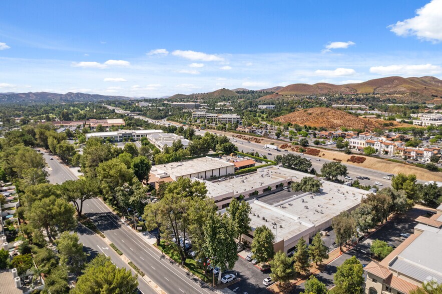 Primary Photo Of 30941 Agoura Rd, Westlake Village Unknown For Lease