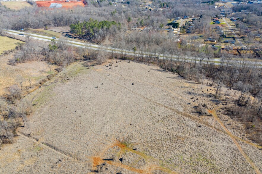 More Photos Of 1 John Dodd Rd, Boiling Springs Warehouse For Lease