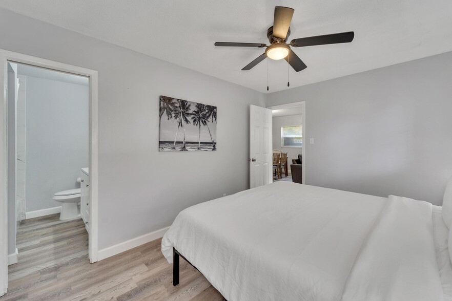 More Photos Of 4513 W McElroy Ave, Tampa Apartments For Sale