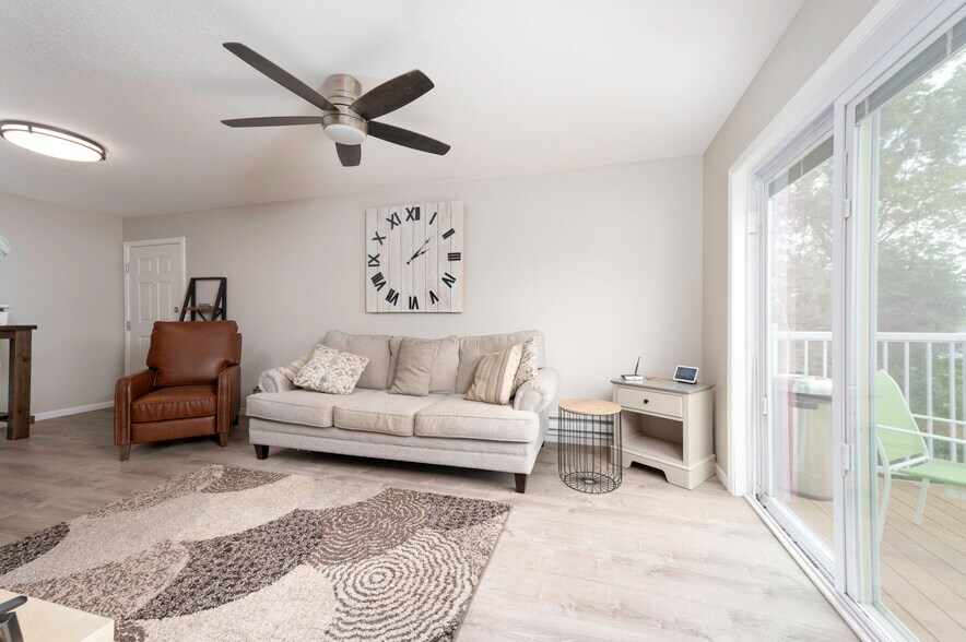 More Photos Of 105 Park St E, South Saint Paul Apartments For Sale