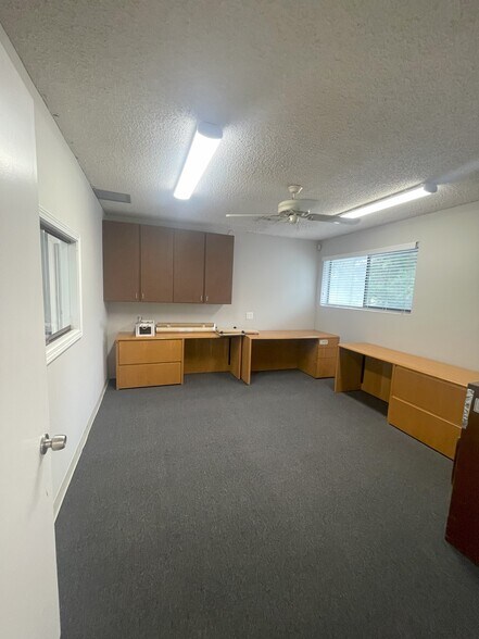 More Photos Of 2021 Art Museum Dr, Jacksonville Loft Creative Space For Sale