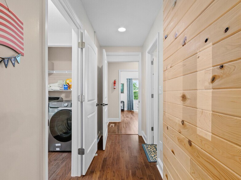 More Photos Of 127 Deer Hill Ln, Weaverville Specialty For Sale