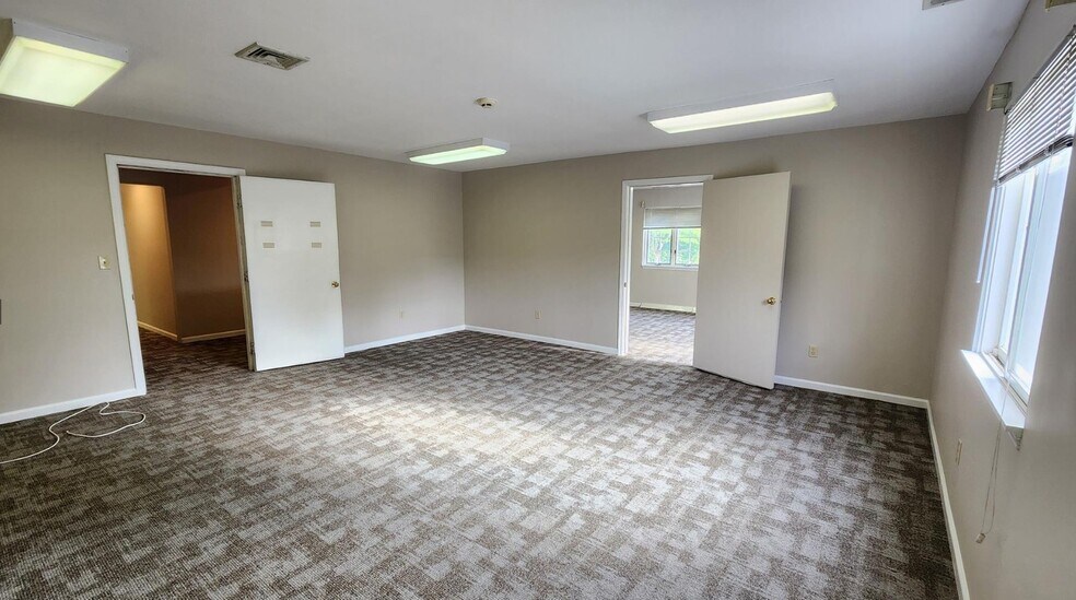More Photos Of 253 Route 202, Somers Township Freestanding For Lease