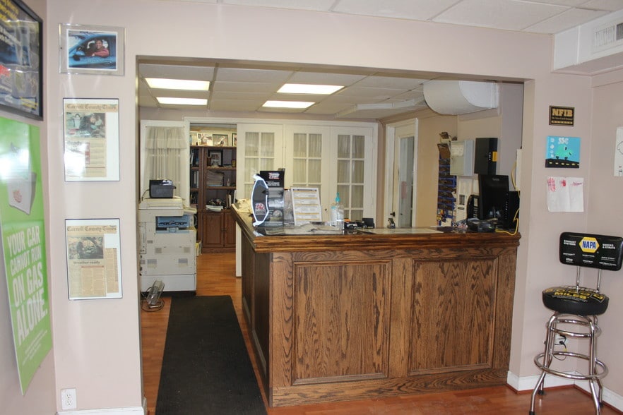 More Photos Of 3226 Baltimore Blvd, Finksburg Auto Repair For Sale