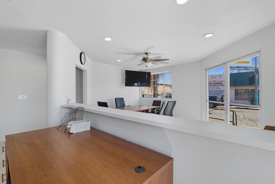 More Photos Of 4224-4228 El Cajon Blvd, San Diego Storefront Retail Residential For Sale