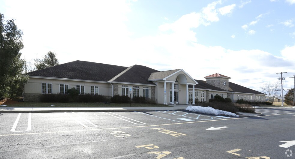 More Photos Of 2431 Atlantic Ave, Manasquan Office For Lease