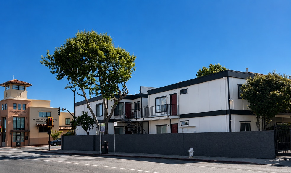 Primary Photo Of 1640 23rd St, San Pablo Apartments For Sale