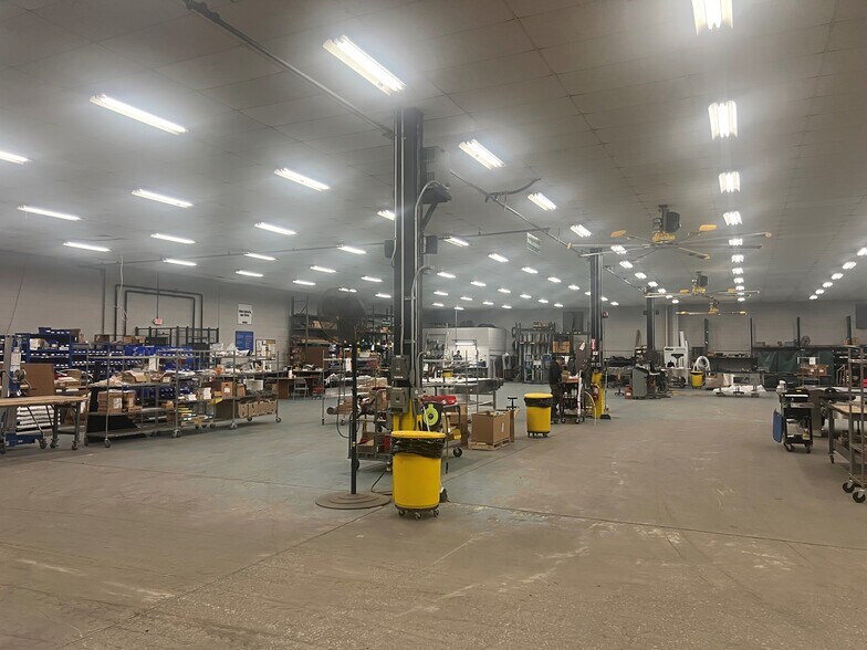 More Photos Of 208 S Rt 73, Hammonton Warehouse For Lease