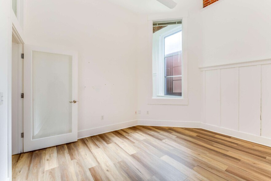 More Photos Of 210 Washington Ave, Richmond Loft Creative Space For Lease