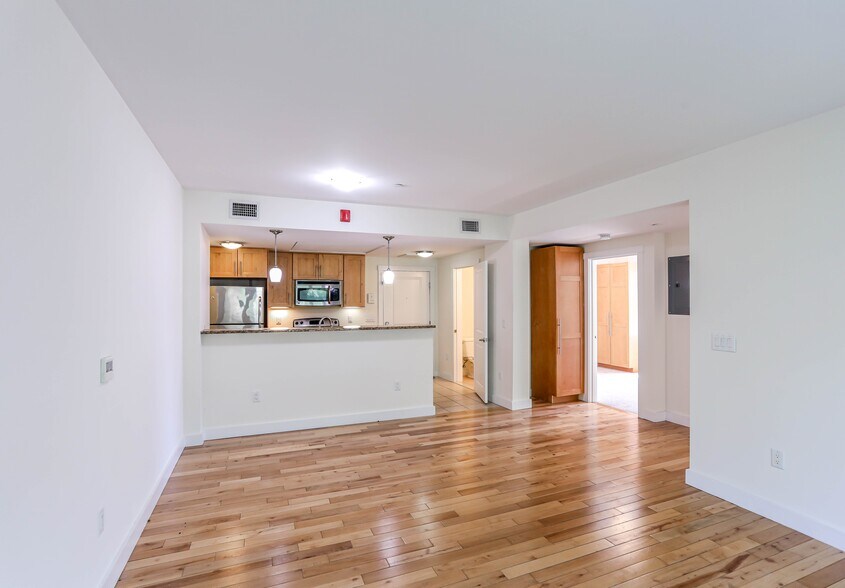 More Photos Of 87 New St, Cambridge Apartments For Sale