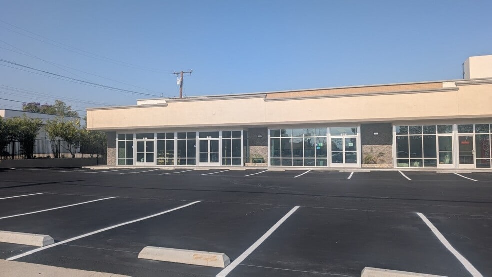 More Photos Of 826-836 N Glendora Ave, Covina Unknown For Lease