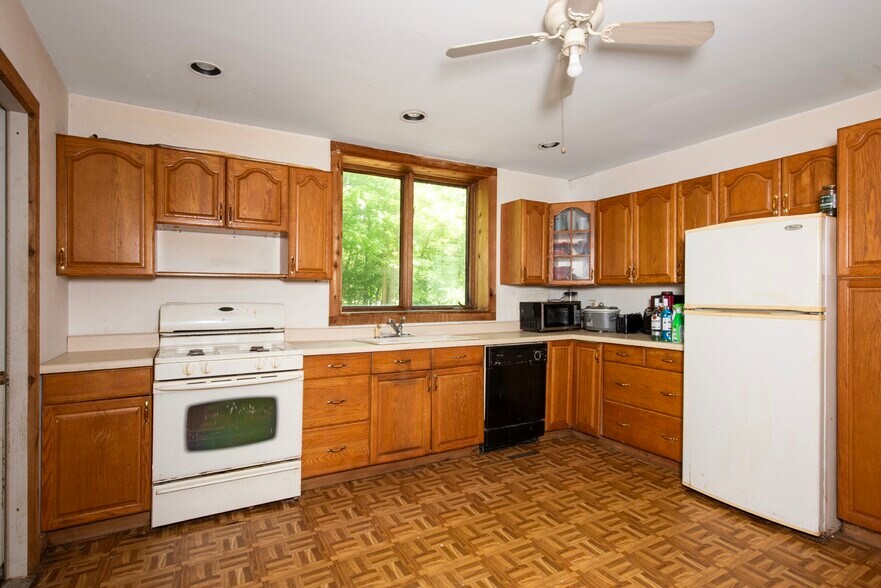 More Photos Of 6 County Route 121, Callicoon Storefront Retail Residential For Sale