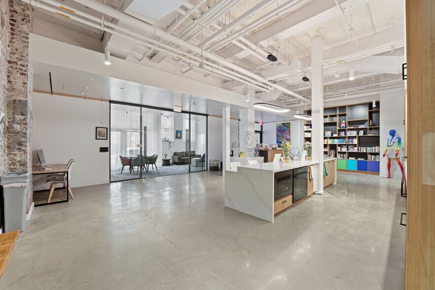 More Photos Of 1827-1829 Wiltberger St NW, Washington Office For Sale