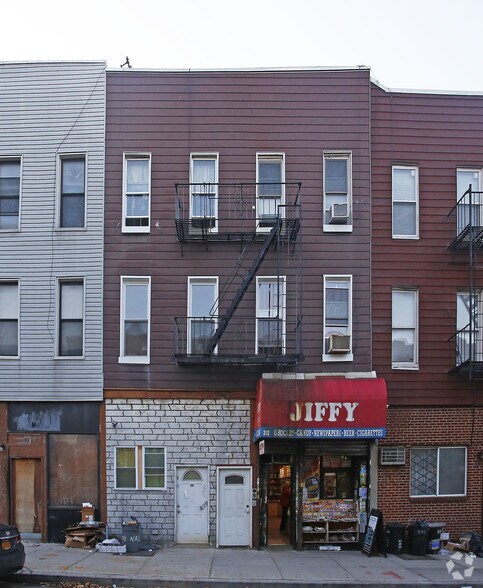 More Photos Of 202 Nassau Ave, Brooklyn Apartments For Sale