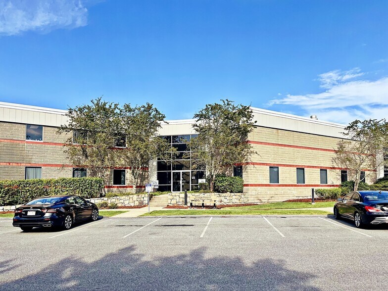 Primary Photo Of 100 Weymouth St, Rockland Coworking Space