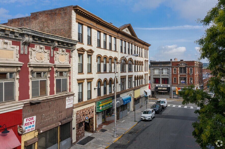 More Photos Of 136 Washington St, Paterson Apartments For Sale