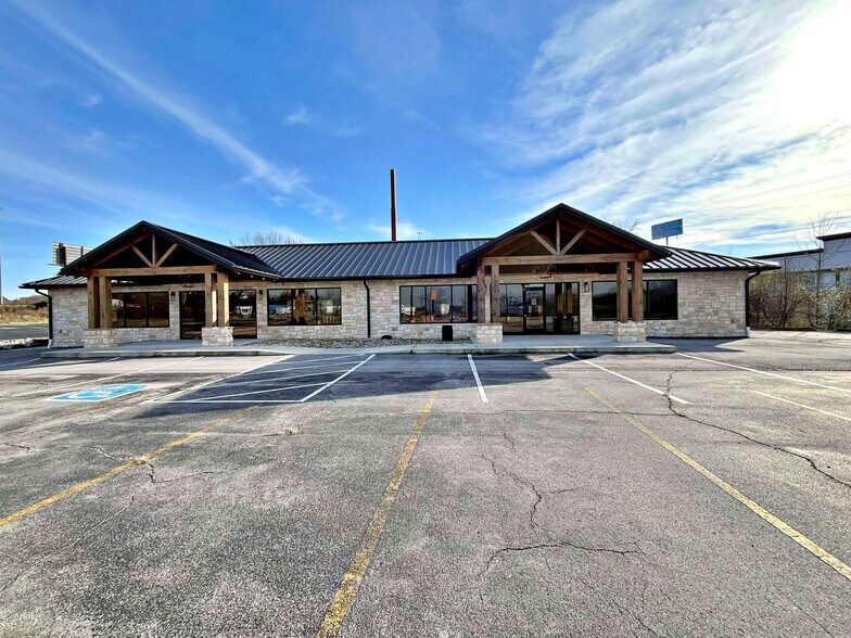 Primary Photo Of 1391 Murrays Chapel Rd, Sweetwater Showroom For Sale