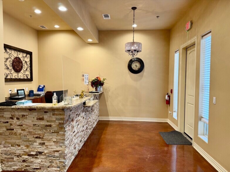 More Photos Of 4441 Long Prairie Rd, Flower Mound Office For Sale