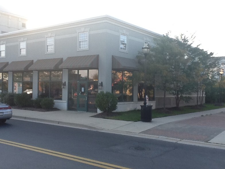 More Photos Of 2404 Brandermill Blvd, Gambrills Restaurant For Lease