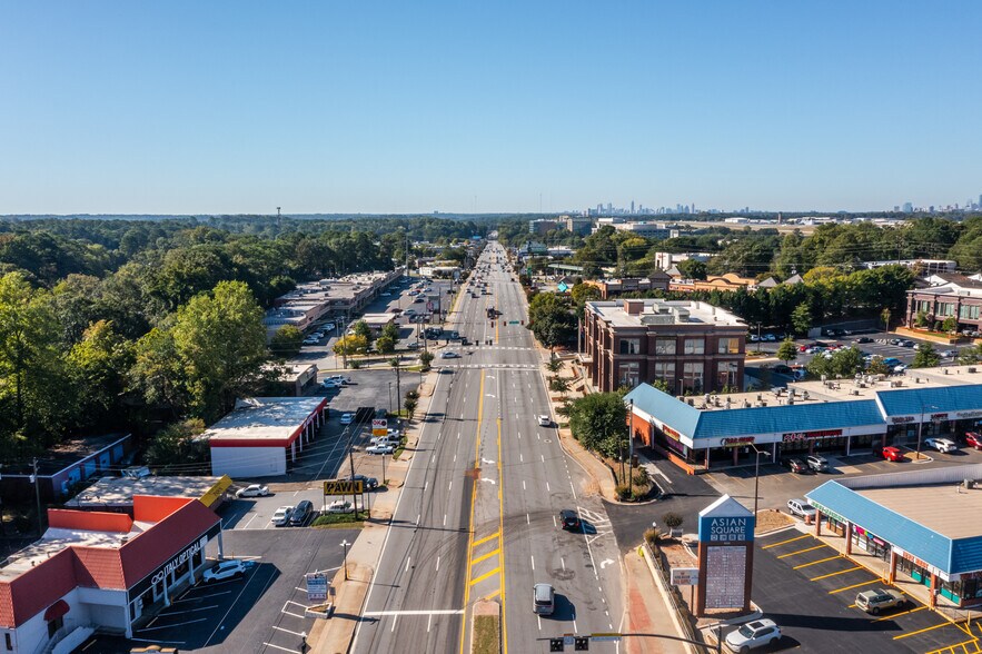 More Photos Of 5145 Buford Hwy NE, Doraville Freestanding For Lease