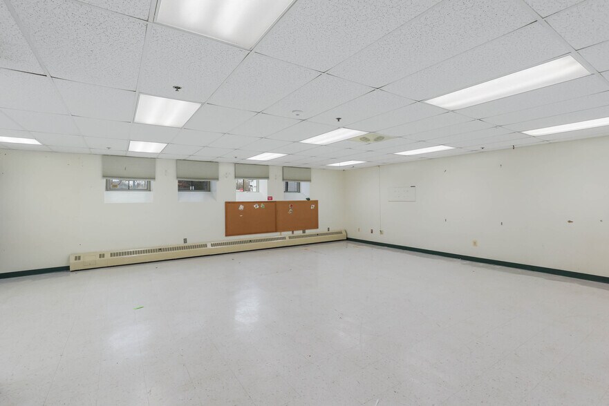 More Photos Of 651 Norwich Rd, Plainfield Schools For Sale