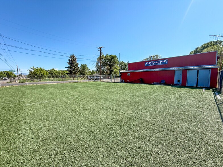 More Photos Of 1730 SE Melrose Dr, Prineville Industrial For Sale