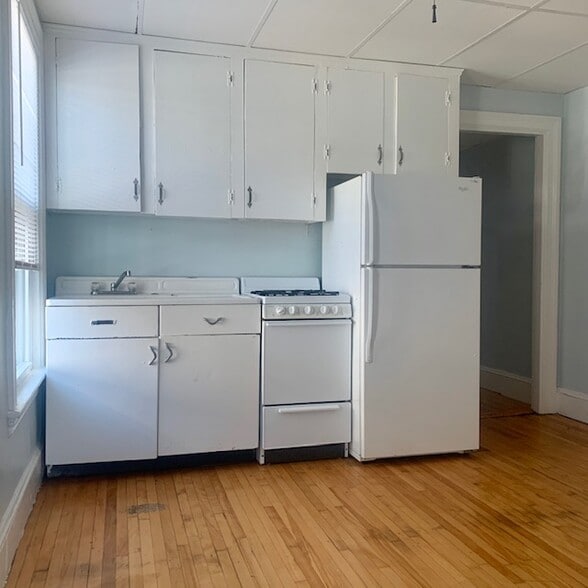 More Photos Of 75 Sherman St, Portland Apartments For Sale