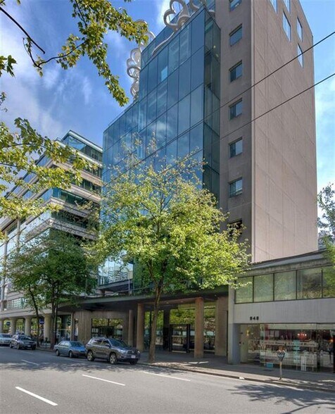 More Photos Of 938 Howe St, Vancouver Medical For Sale