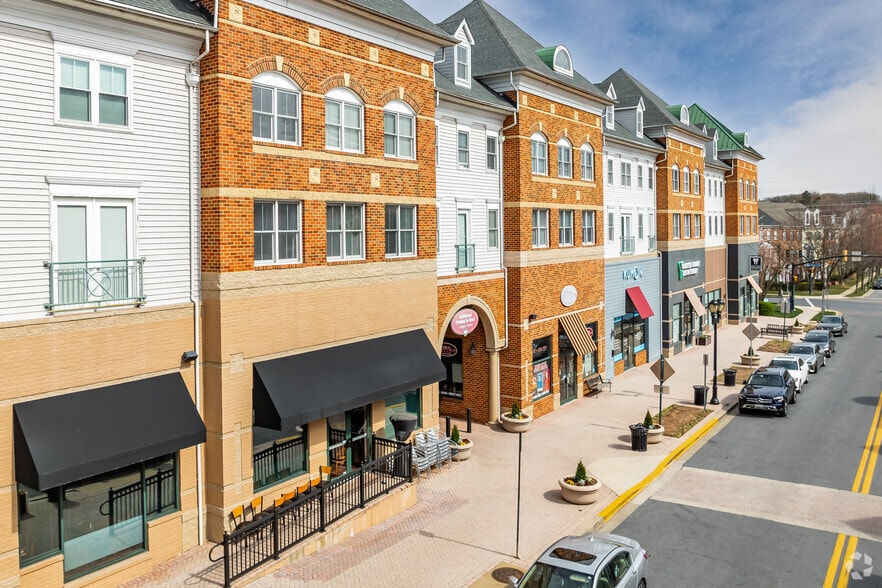 More Photos Of 402 King Farm Blvd, Rockville Unknown For Lease