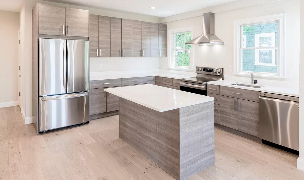 More Photos Of 36 Pratt St, Providence Specialty For Sale