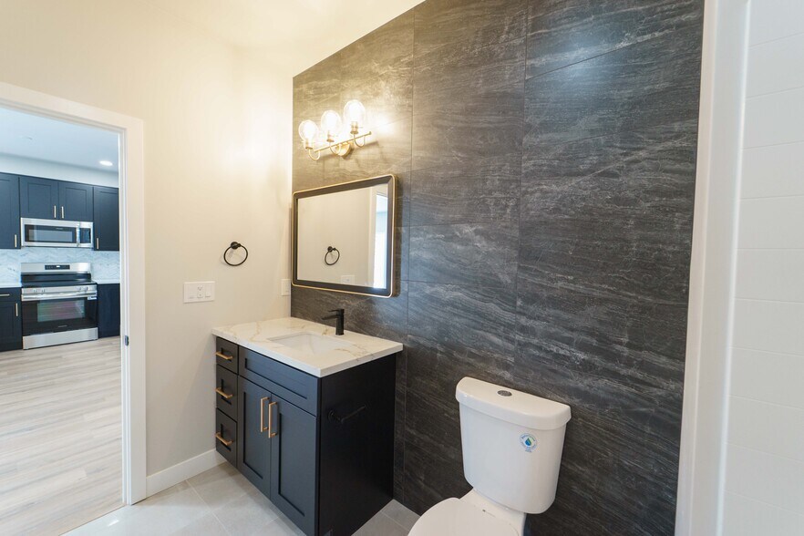 More Photos Of 3363 A St, San Diego Apartments For Sale