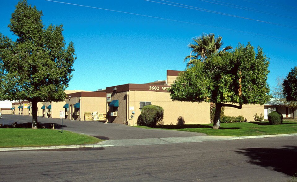 More Photos Of 2602-2606 W Townley Ave, Phoenix Warehouse For Lease