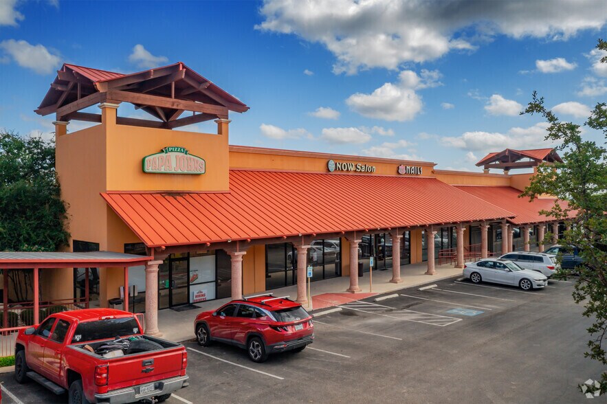 More Photos Of 9091 Fair Oaks Pky, Fair Oaks Ranch Unknown For Lease