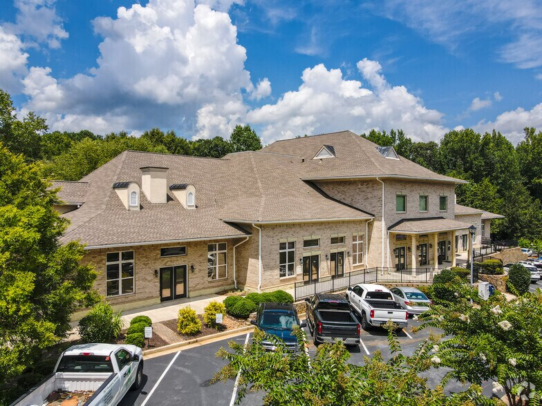 More Photos Of 100 Glendalough Ct, Tyrone Office For Lease