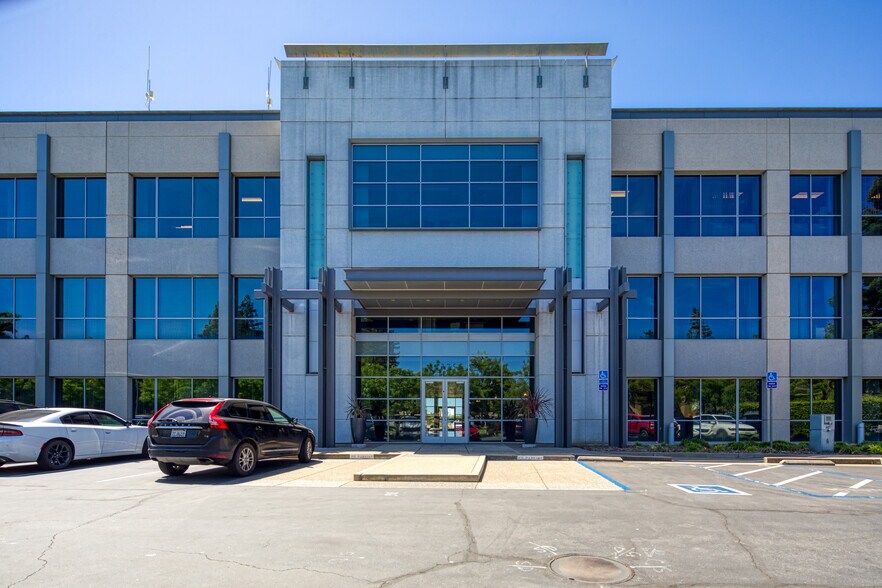 More Photos Of 1375 Exposition Blvd, Sacramento Office For Lease