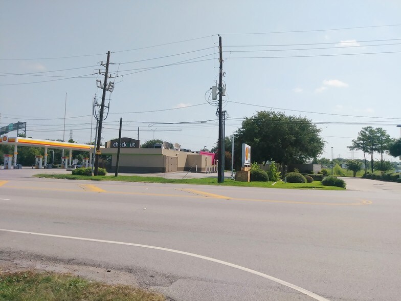 More Photos Of Beltway-8 and Veterans Memorial, Houston Land For Sale