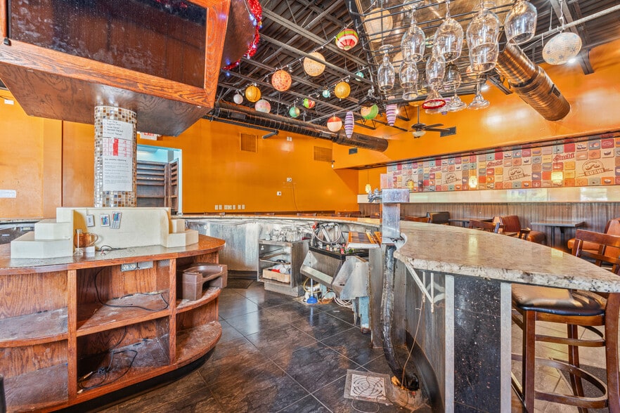 More Photos Of 801 Highway 17 S, North Myrtle Beach Restaurant For Sale
