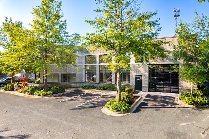 More Photos Of 5852-5870 Baker Rd, Minnetonka Unknown For Lease